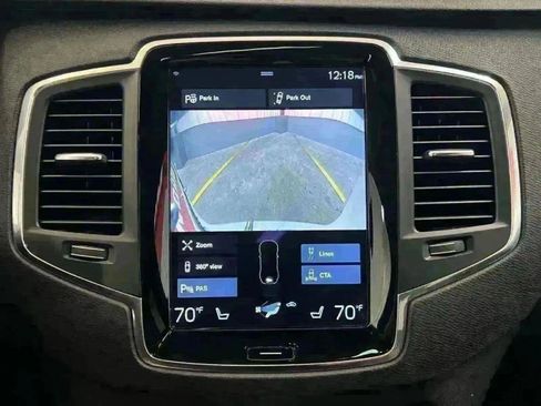 Used 2017 Volvo XC90 T5 Momentum w/ Vision Package image 20