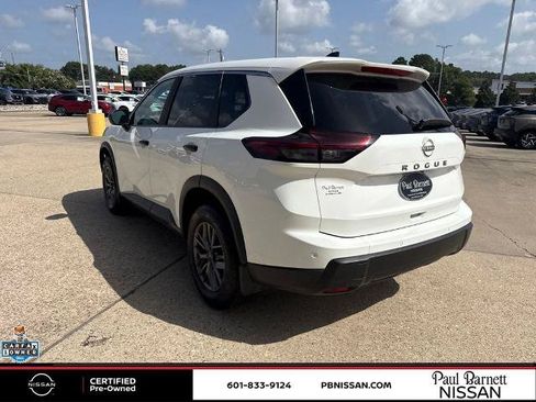 Certified 2026 Nissan Rogue S FWD image 7