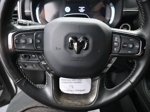 Used 2025 RAM 1500 Limited AWD/4WD image 16