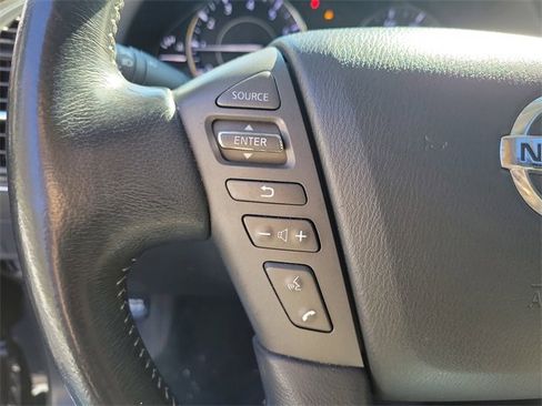 Used 2020 Nissan Armada Platinum image 16