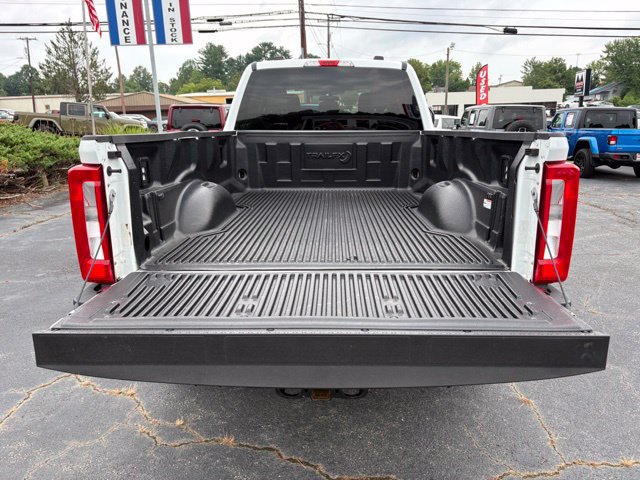 Used 2024 Ford F250 XLT AWD/4WD image 28