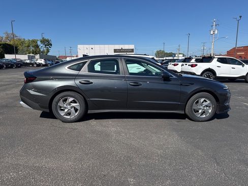 New 2026 Hyundai Sonata SE image 8