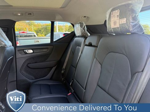New 2026 Volvo XC40 B5 Ultra w/ Climate Package image 14