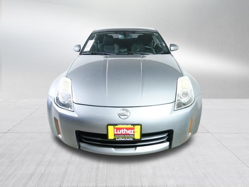 Used 2006 Nissan 350Z Enthusiast w/ (K96) Aerodynamics Pkg RWD image 2