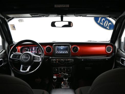 Used 2021 Jeep Wrangler Unlimited Rubicon w/ Steel Bumper Group image 25