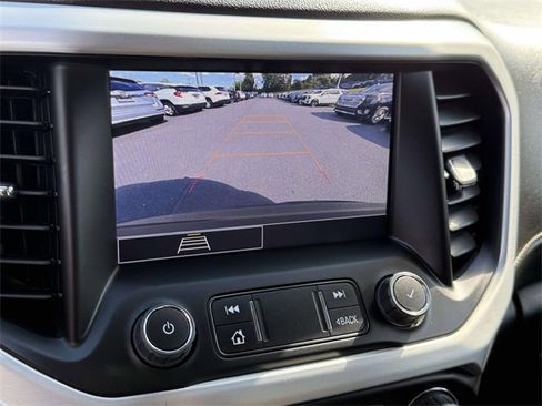 Certified 2023 GMC Acadia SLE w/ Driver Convenience Package image 14
