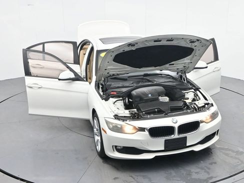 Used 2014 BMW 320i xDrive Sedan image 41