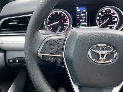 Used 2024 Toyota Camry LE FWD image 22