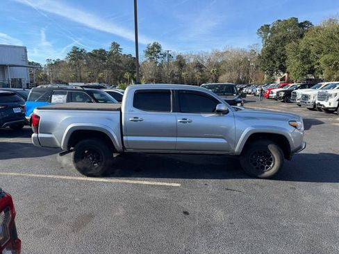 Used 2022 Toyota Tacoma SR5 image 9