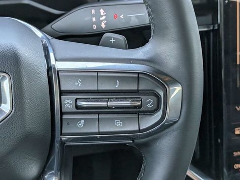 Used 2026 GMC Acadia Elevation FWD image 30