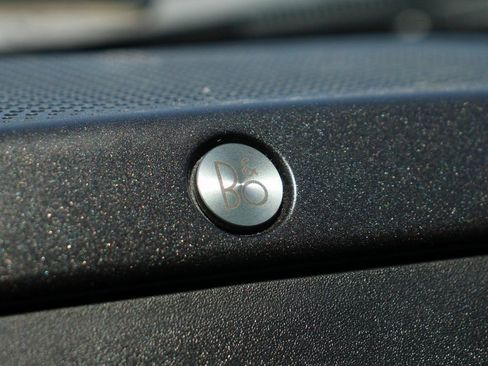 Used 2020 Ford F250 Lariat w/ Lariat Value Package image 26