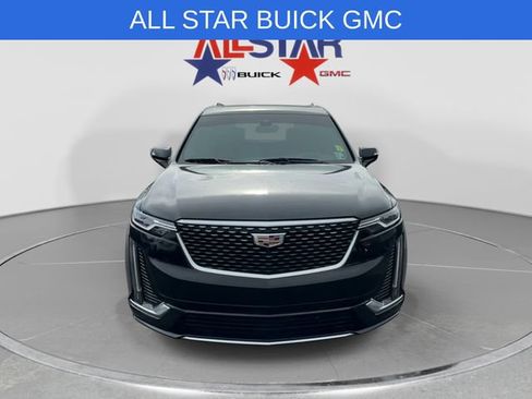 Used 2021 Cadillac XT6 Premium Luxury FWD image 2