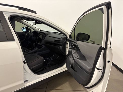 Used 2024 Subaru Crosstrek 2.0i Premium AWD/4WD image 35