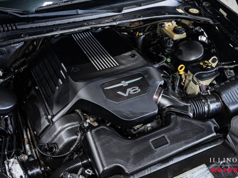 Used 2003 Ford Thunderbird Deluxe image 29