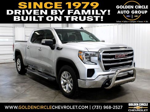 Used 2019 GMC Sierra 1500 SLE w/ SLE Value Package image 1