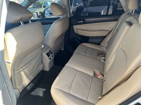 Used 2015 Subaru Outback 2.5i Limited image 10