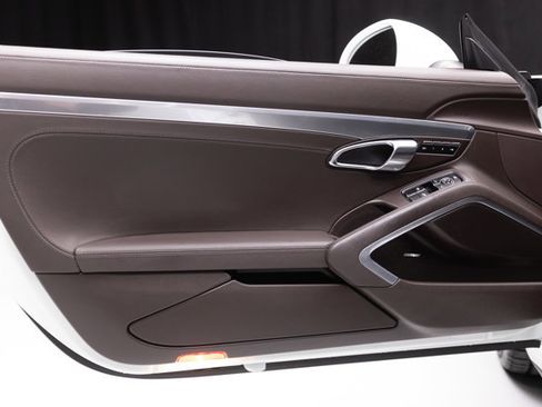 Used 2014 Porsche 911 Carrera 4S image 45