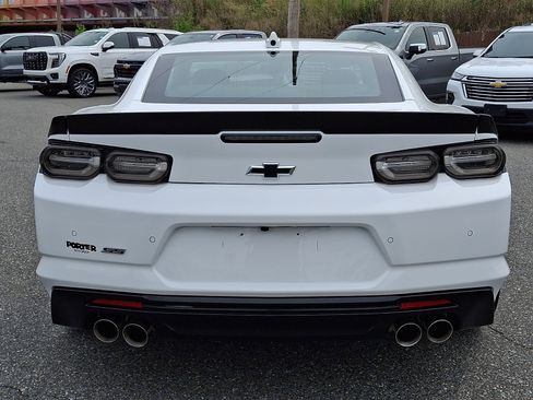 Used 2023 Chevrolet Camaro SS RWD image 5