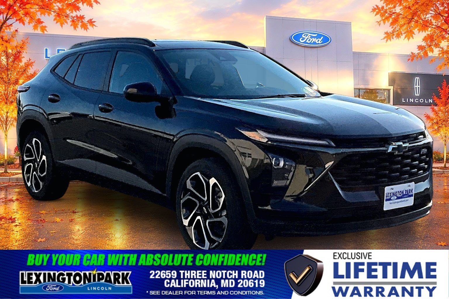Used 2024 Chevrolet Trax RS w/ Sunroof Package FWD image 1