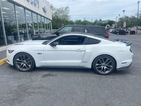 Used 2016 Ford Mustang GT Premium w/ Equipment Group 401A RWD image 1