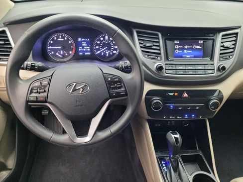 Used 2017 Hyundai Tucson Sport image 22