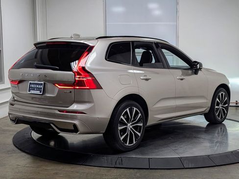 Used 2024 Volvo XC60 B5 Ultimate image 8