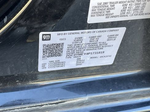 Used 2023 Chevrolet Silverado 2500 Custom w/ Custom Value Package image 34