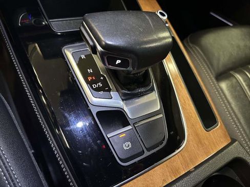 Used 2023 Audi Q5 2.0T Premium Plus w/ Premium Plus Package image 31