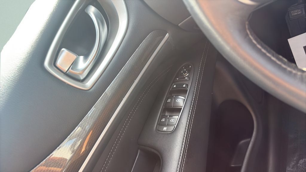 Used 2019 INFINITI QX60 Pure AWD/4WD image 19