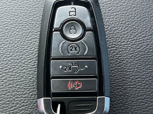 New 2026 Ford F250 Lariat image 21