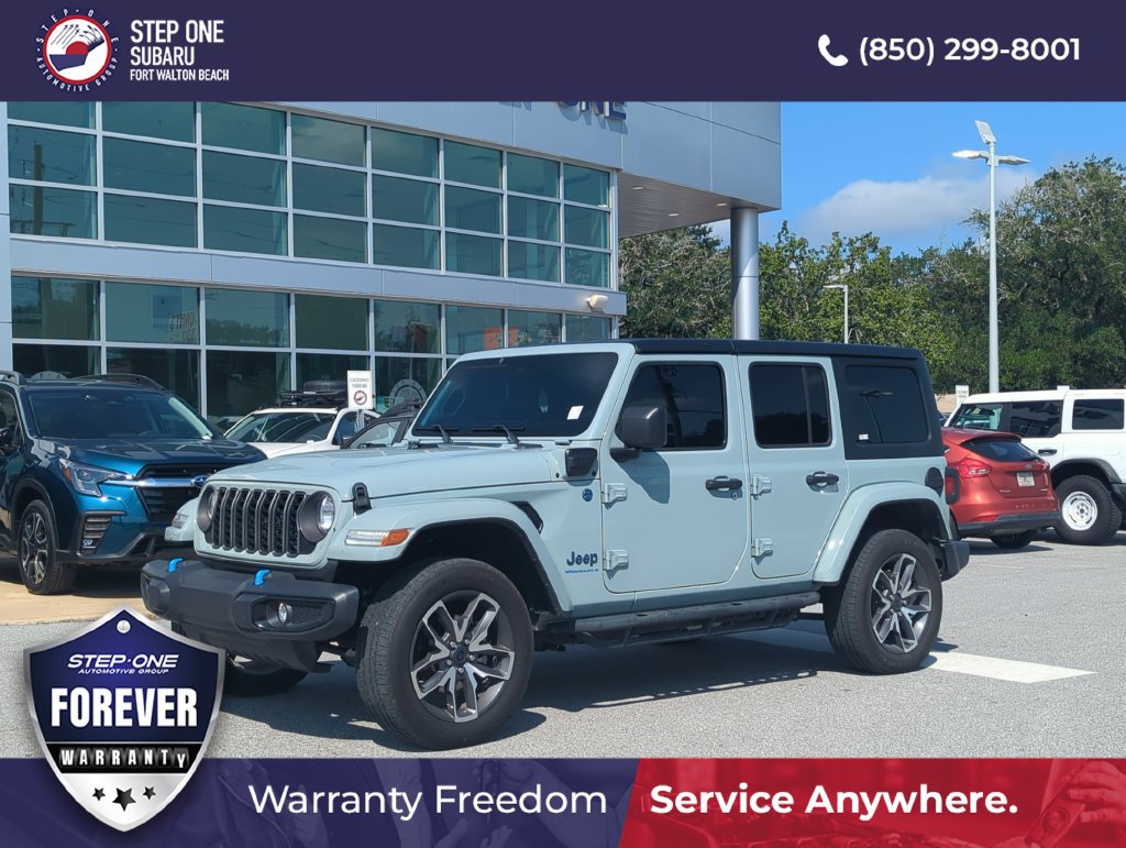 Used 2024 Jeep Wrangler Unlimited w/ Convenience Group AWD/4WD image 1