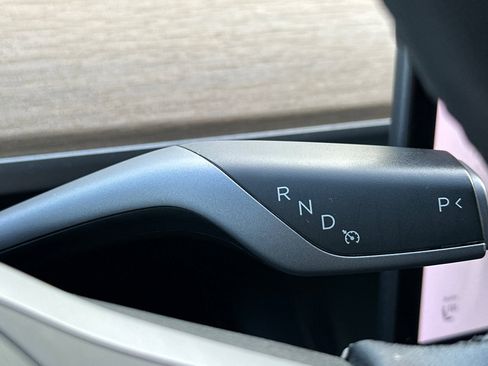 Used 2021 Tesla Model 3 Standard Range Plus image 20