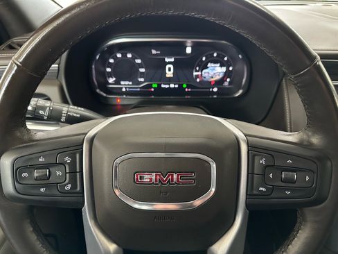 Used 2022 GMC Yukon SLT w/ SLT Premium Package image 39