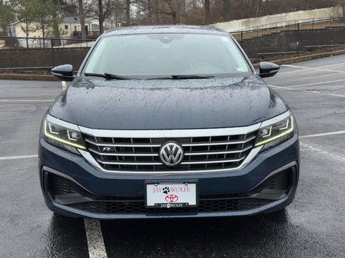 Used 2020 Volkswagen Passat 2.0T R-Line image 9