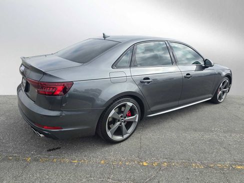 Used 2018 Audi S4 Prestige w/ Prestige Package image 3