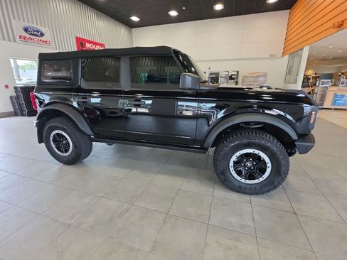 Used 2022 Ford Bronco Black Diamond w/ Sasquatch Package AWD/4WD image 6