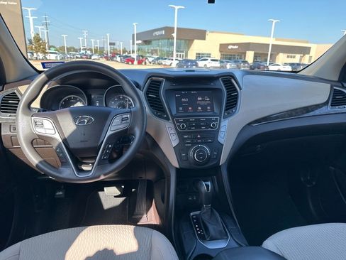 Used 2017 Hyundai Santa Fe Sport image 12