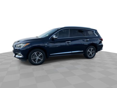 Used 2019 INFINITI QX60 Luxe w/ Essential Package image 5