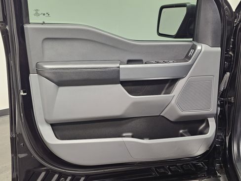 Used 2023 Ford F150 XLT w/ XTR Package image 18