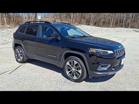 Certified 2022 Jeep Cherokee Limited w/ Elite Package image 2