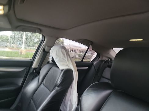 Used 2011 Acura TL image 8