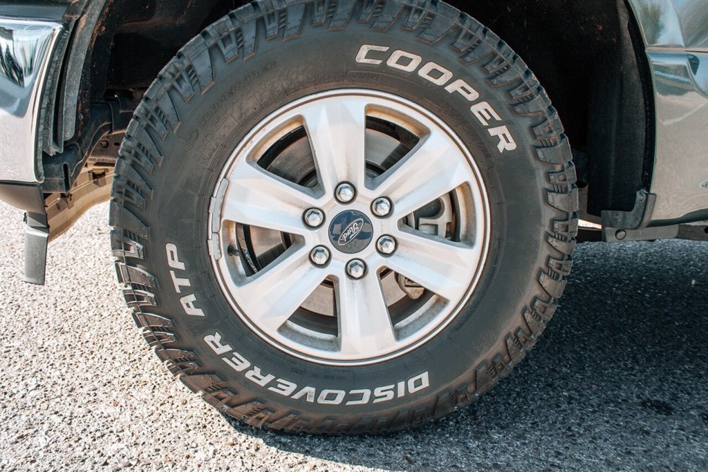 Used 2018 Ford F150 XLT AWD/4WD image 10
