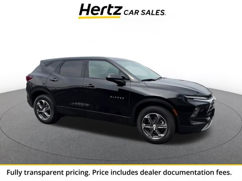 Used 2025 Chevrolet Blazer LT FWD image 1
