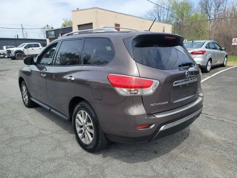 Used 2015 Nissan Pathfinder SV w/ Cargo Package AWD/4WD image 7