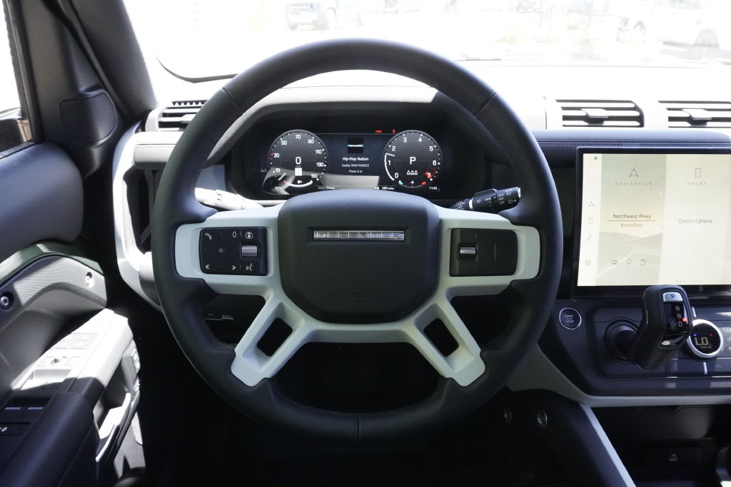 New 2026 Land Rover Defender 110 X-Dynamic SE AWD/4WD image 10