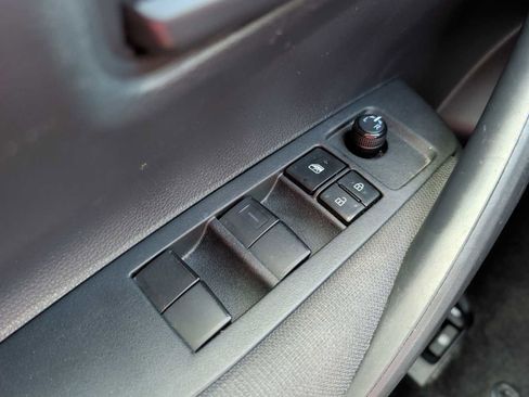 Used 2023 Toyota Corolla LE image 14