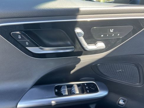 Used 2022 Mercedes-Benz C 300 C 300 image 15