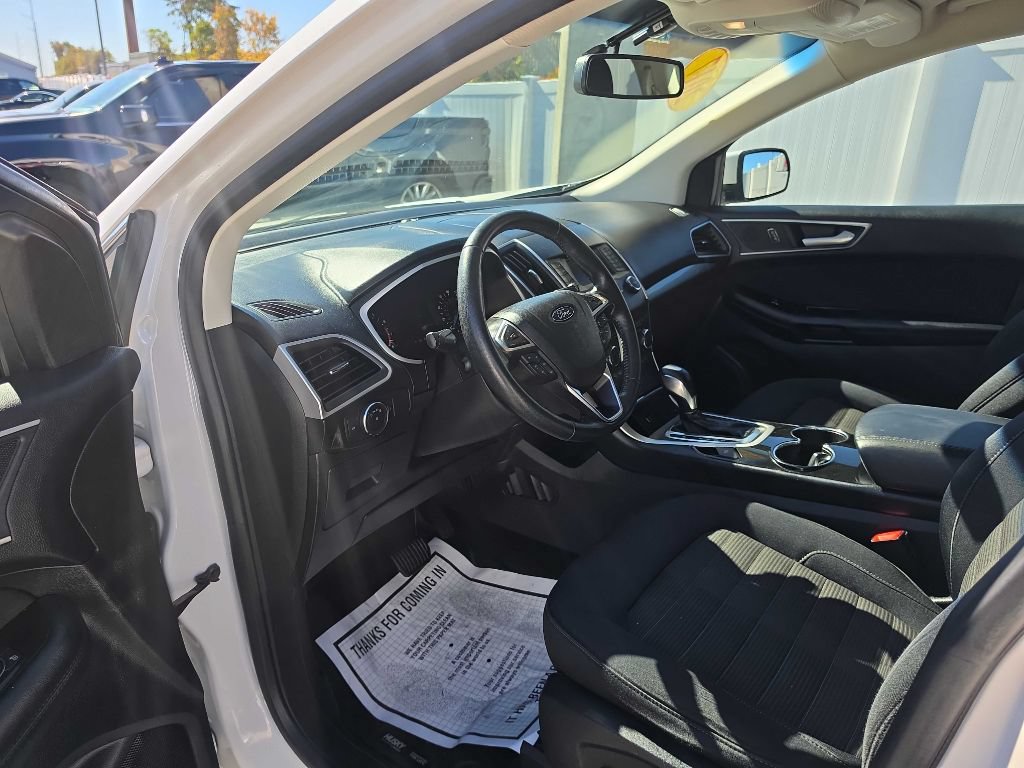 Used 2017 Ford Edge SEL AWD/4WD image 14
