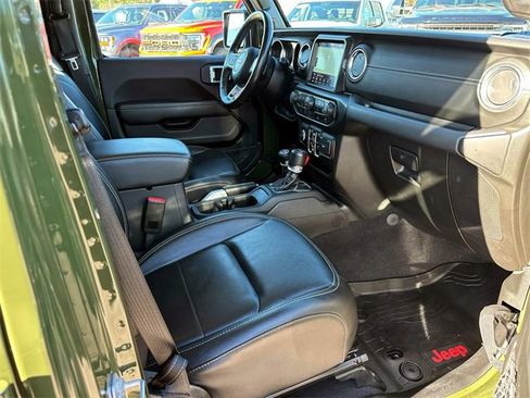 Used 2021 Jeep Wrangler Unlimited Sahara image 16