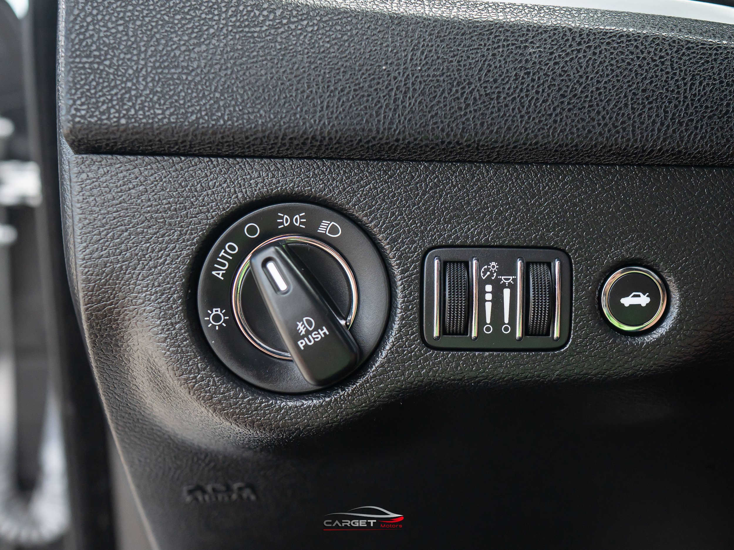 Used 2022 Chrysler 300 Touring L RWD image 33